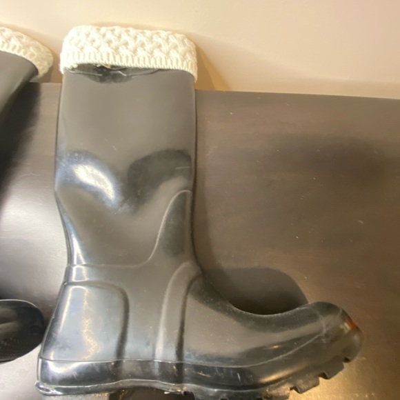 Hunter waterproof rain winter boots with removable sock leg warmer, size size 8 - Picture 7 of 10